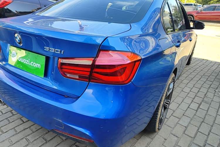 Used BMW 3 Series 2017 320i M Sport Right Rear Taillight