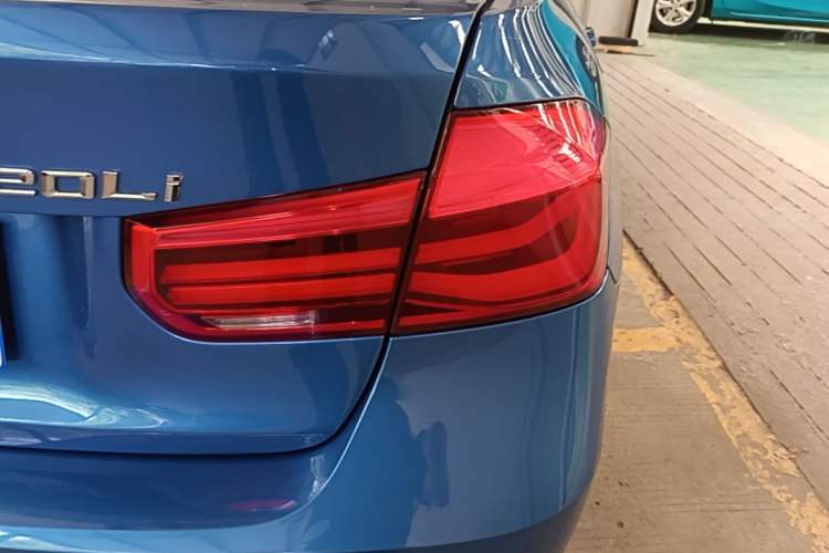 Used BMW 3 Series 2017 320Li M Sport Edition Right Rear Taillight