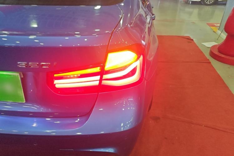 Used BMW 3 Series 2017 320i M Sport Right Rear Taillight