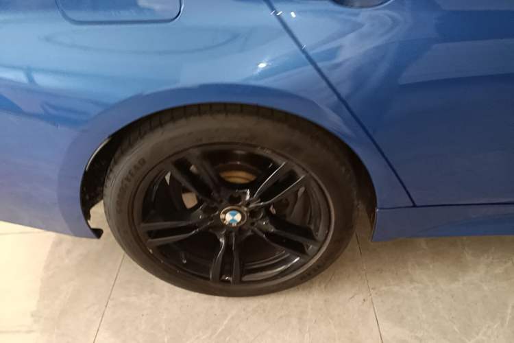 Used BMW 3 Series 2017 320Li M Sport Edition Right Rear Wheel Hub