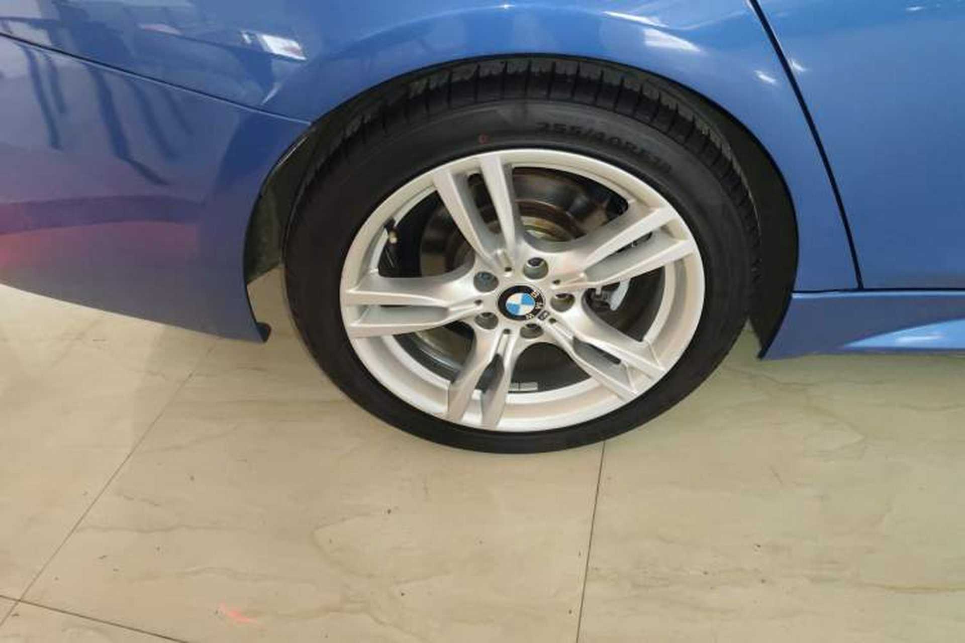 Used BMW 3 Series 2017 320Li M Sport Edition Right Rear Wheel Hub
