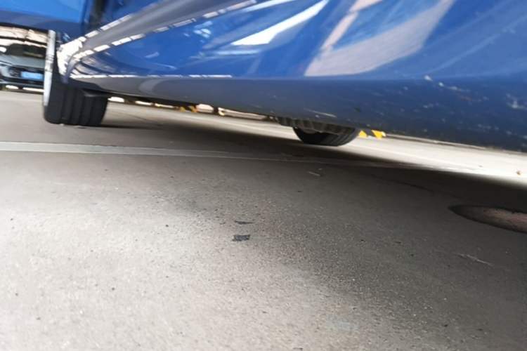 Used BMW 3 Series 2017 330i M Sport Edition Right Side Sill