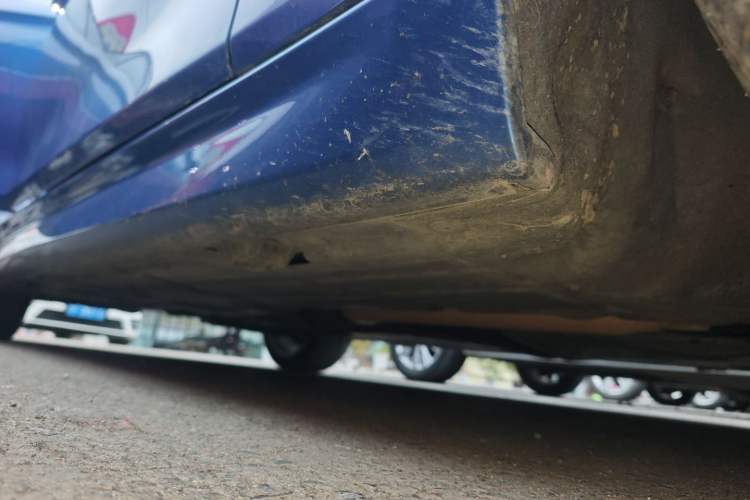 Used BMW 3 Series 2017 320i M Sport Right Side Sill