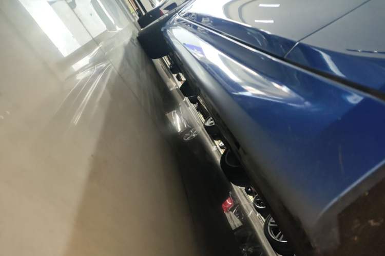 Used BMW 3 Series 2017 320i M Sport Right Side Sill