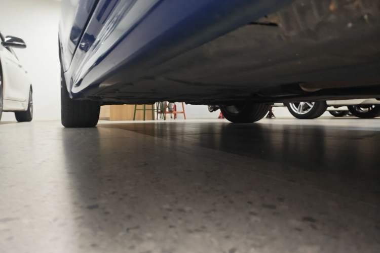 Used BMW 3 Series 2017 320i M Sport Right Side Sill