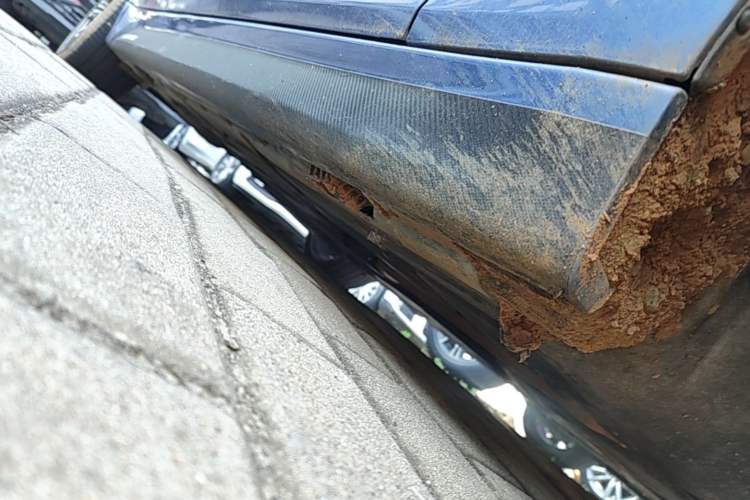 Used BMW 3 Series 2017 320i M Sport Right Side Sill