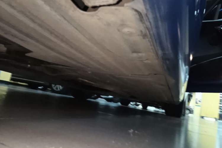 Used BMW 3 Series 2017 320Li M Sport Edition Right Side Sill