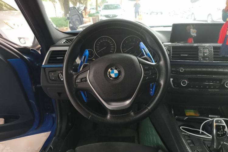 Used BMW 3 Series 2017 320i M Sport Steering Wheel