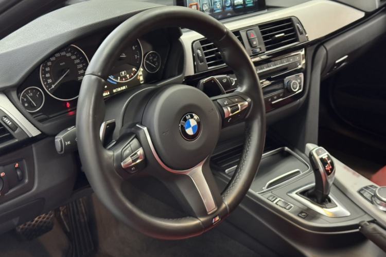 Used BMW 3 Series 2017 330i M Sport Edition Steering Wheel