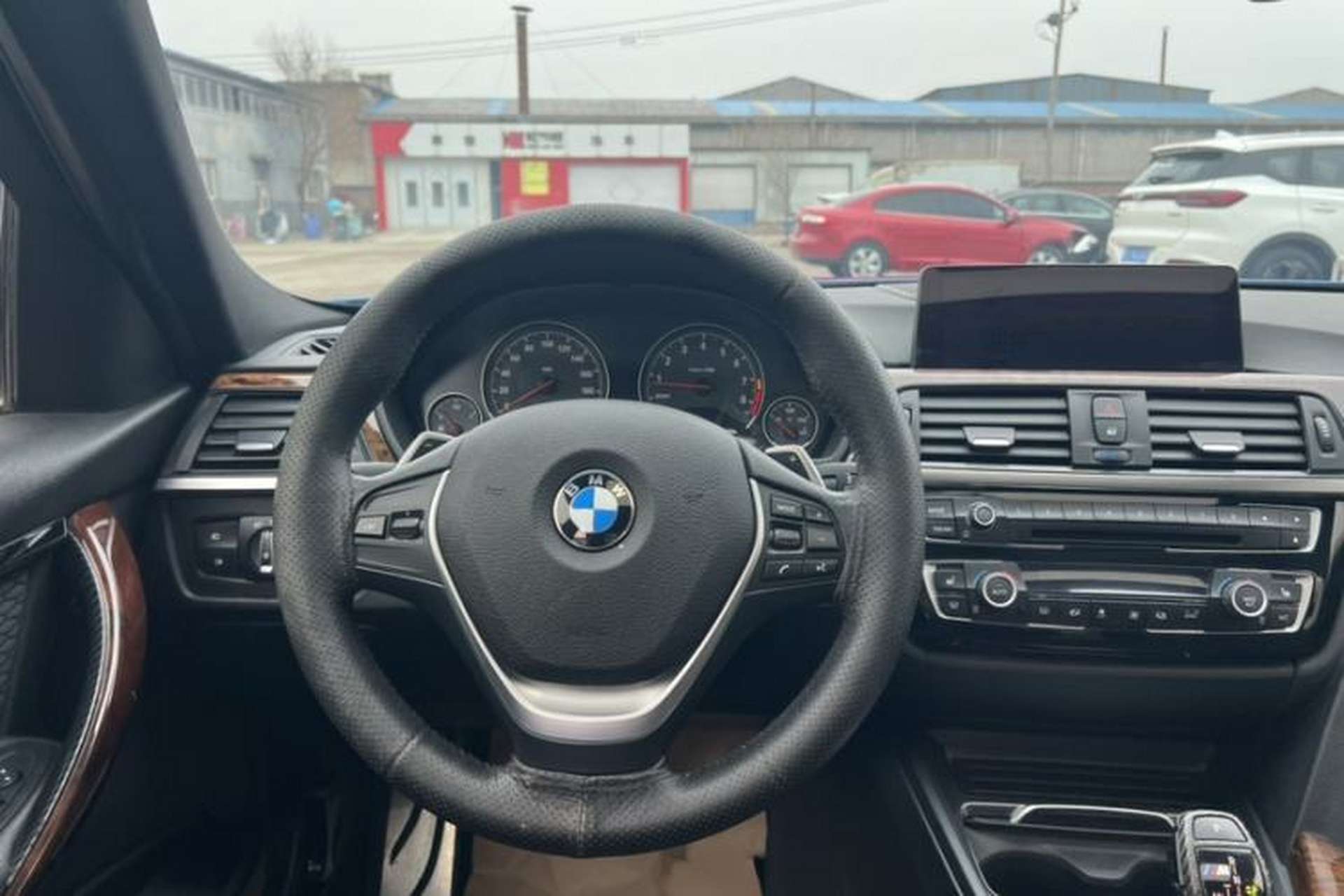 Used BMW 3 Series 2017 320i M Sport Steering Wheel