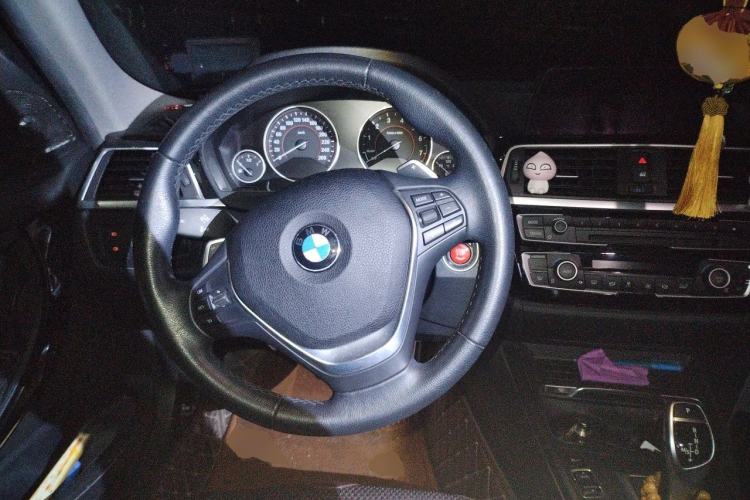 Used BMW 3 Series 2017 320Li M Sport Edition Steering Wheel
