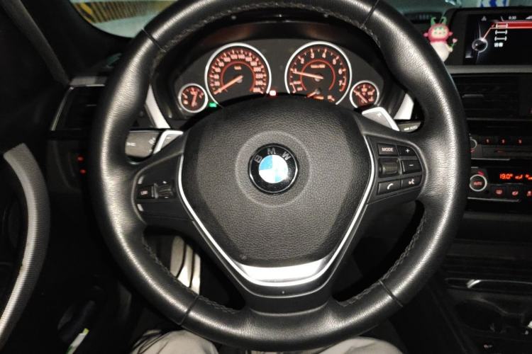 Used BMW 3 Series 2017 320i M Sport Steering Wheel