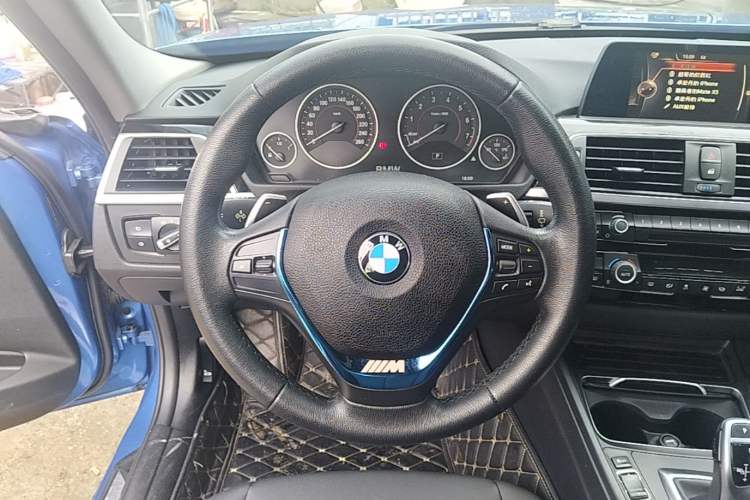Used BMW 3 Series 2017 320Li M Sport Edition Steering Wheel