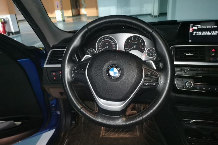 Used BMW 3 Series 2017 320Li M Sport Edition Steering Wheel
