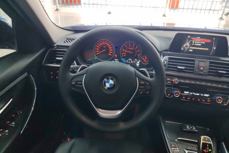 Used BMW 3 Series 2017 320Li M Sport Edition Steering Wheel