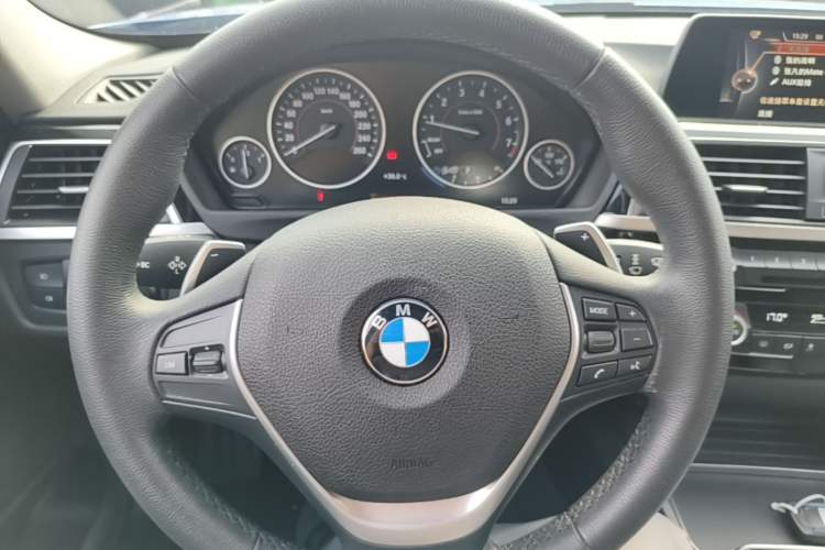 Used BMW 3 Series 2017 320Li M Sport Edition Steering Wheel