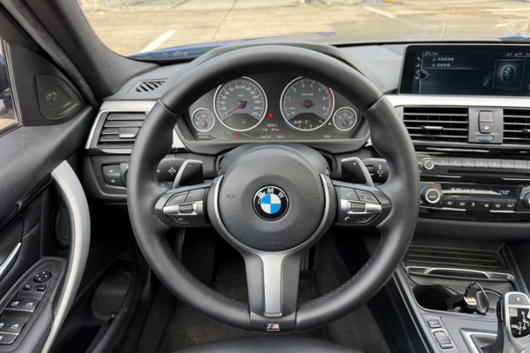 Used BMW 3 Series 2017 330i M Sport Edition Steering Wheel