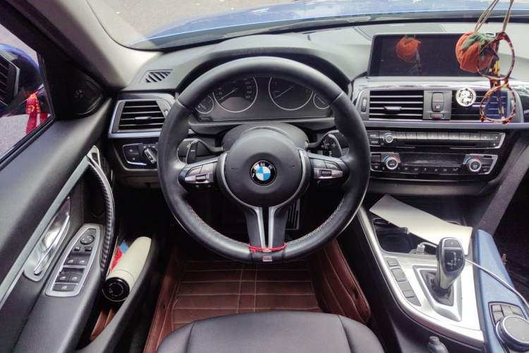 Used BMW 3 Series 2017 320Li M Sport Edition Steering Wheel