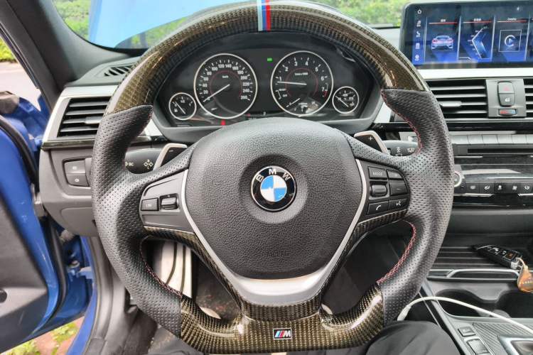 Used BMW 3 Series 2017 320i M Sport Steering Wheel