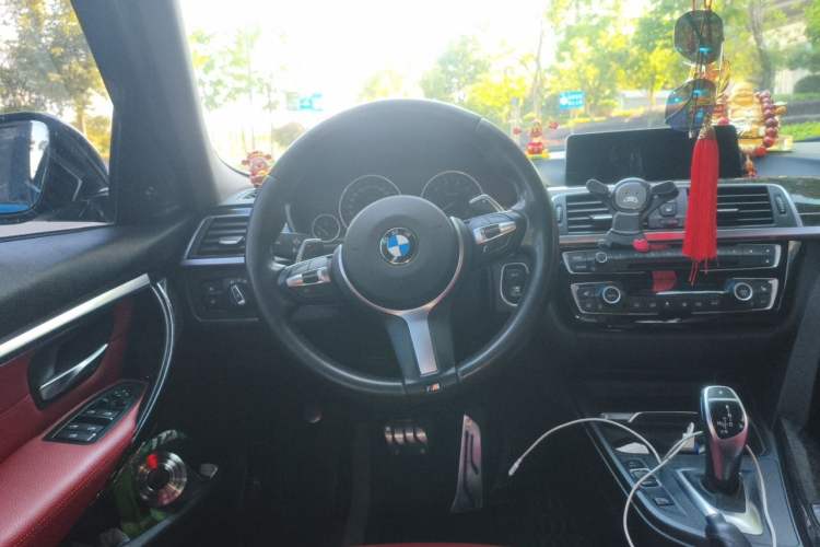 Used BMW 3 Series 2017 330Li M Sport Edition Steering Wheel