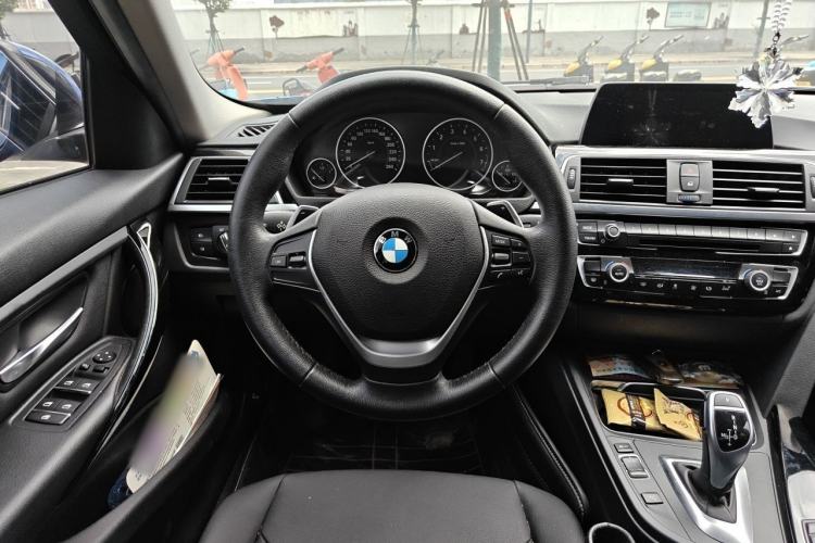 Used BMW 3 Series 2017 320Li M Sport Edition Steering Wheel