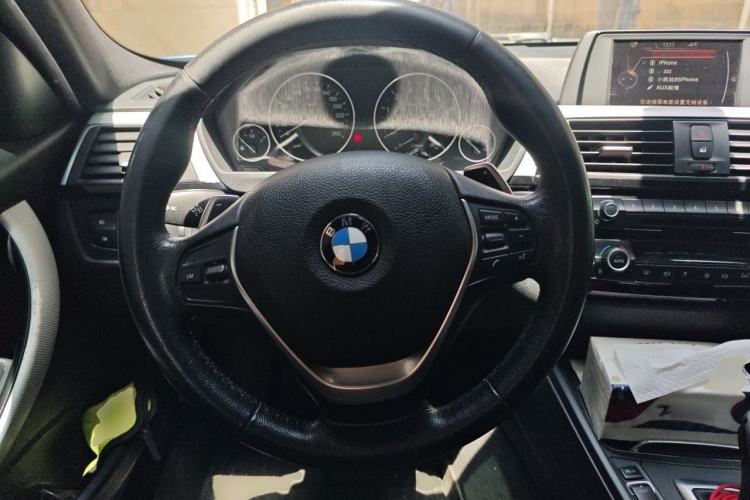 Used BMW 3 Series 2017 320i M Sport Steering Wheel