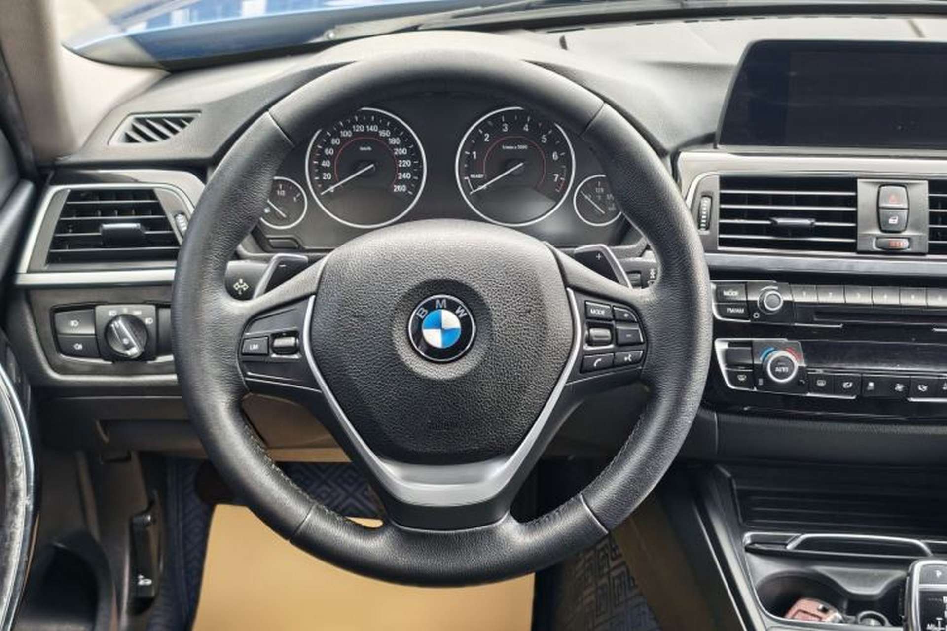 Used BMW 3 Series 2017 320Li M Sport Edition Steering Wheel