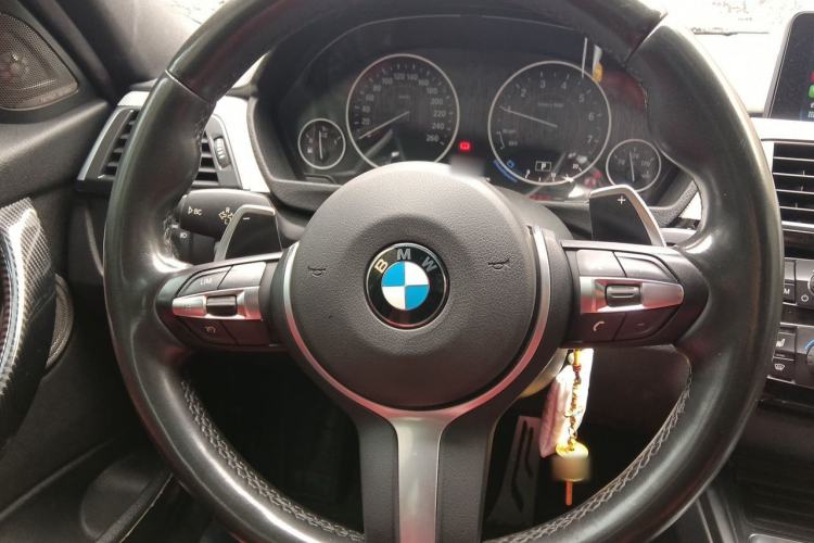 Used BMW 3 Series 2017 330i M Sport Edition Steering Wheel