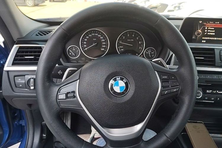 Used BMW 3 Series 2017 320Li M Sport Edition Steering Wheel