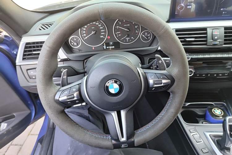Used BMW 3 Series 2017 320i M Sport Steering Wheel