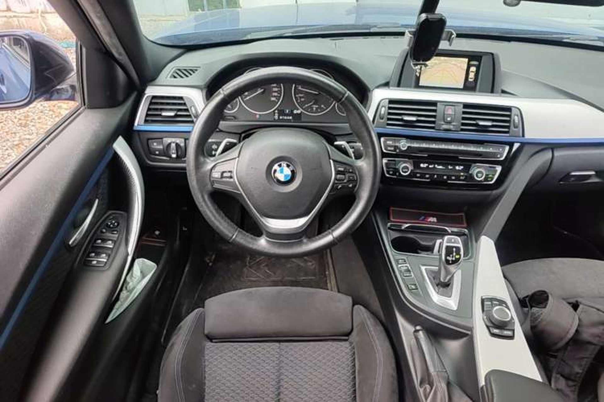 Used BMW 3 Series 2017 320i M Sport Steering Wheel
