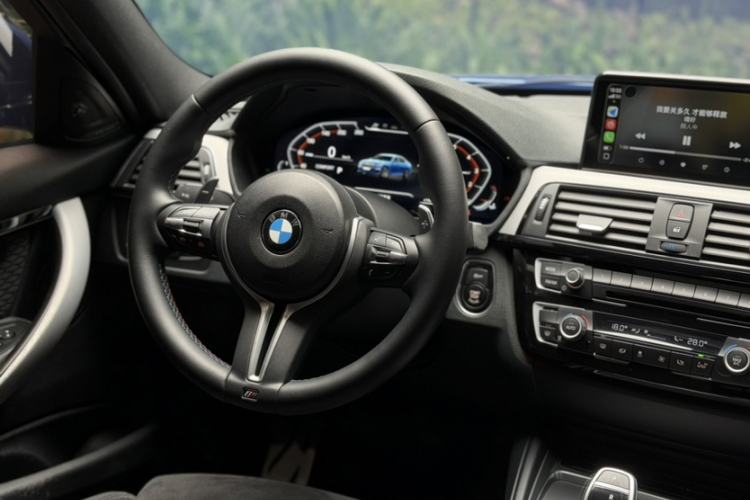 Used BMW 3 Series 2017 320i M Sport Steering Wheel