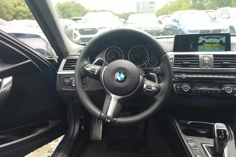 Used BMW 3 Series 2017 330Li M Sport Edition Steering Wheel