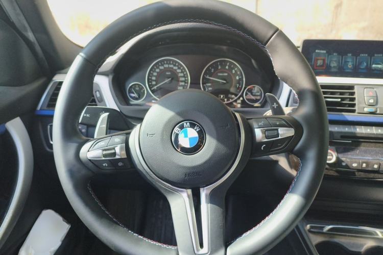 Used BMW 3 Series 2017 320i M Sport Steering Wheel