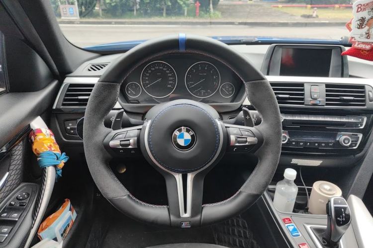 Used BMW 3 Series 2017 320i M Sport Steering Wheel