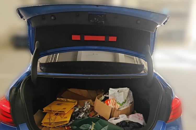 Used BMW 3 Series 2017 320i M Sport Trunk
