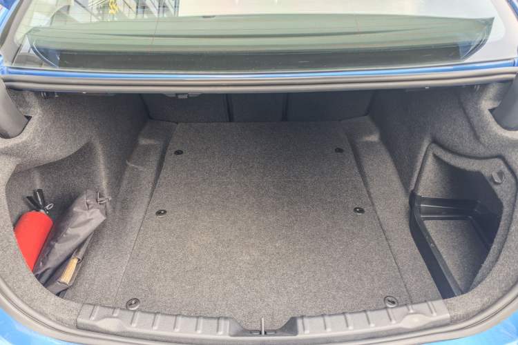 Used BMW 3 Series 2017 320Li M Sport Edition Trunk
