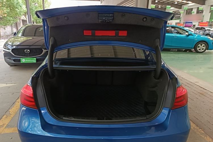 Used BMW 3 Series 2017 320Li M Sport Edition Trunk