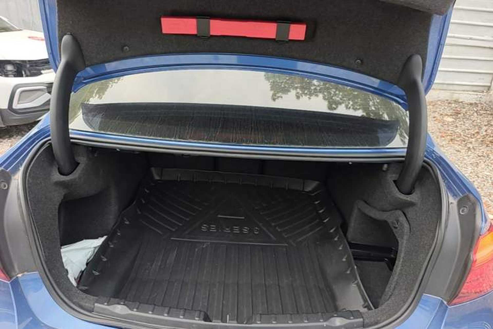 Used BMW 3 Series 2017 320i M Sport Trunk