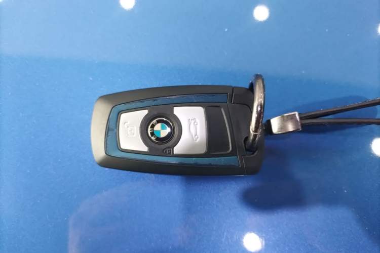 Used BMW 3 Series 2017 320i M Sport Vehicle Key