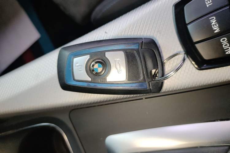 Used BMW 3 Series 2017 320i M Sport Vehicle Key