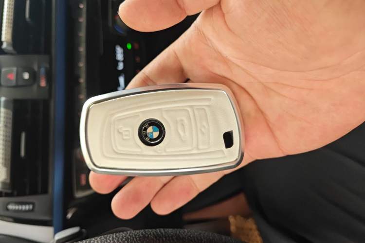 Used BMW 3 Series 2017 320i M Sport Vehicle Key