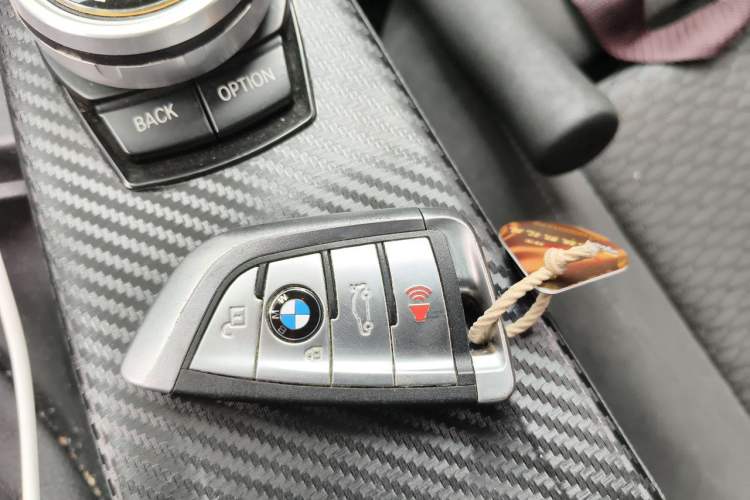 Used BMW 3 Series 2017 320i M Sport Vehicle Key