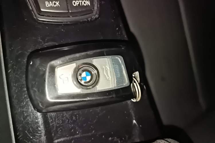 Used BMW 3 Series 2017 320Li M Sport Edition Vehicle Key