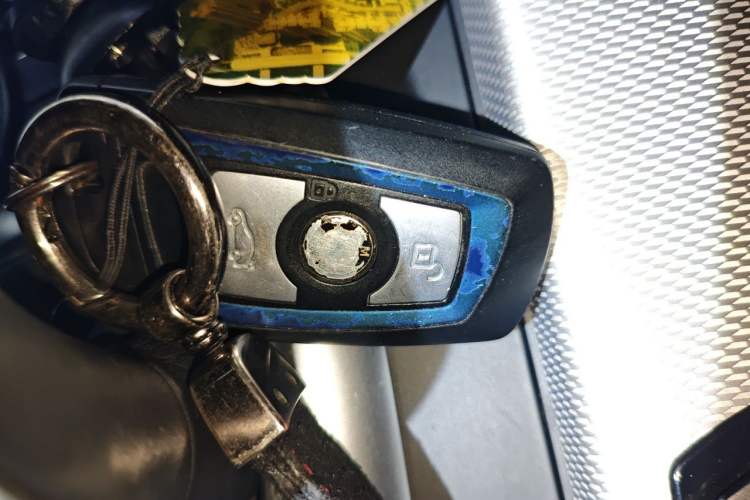 Used BMW 3 Series 2017 320i M Sport Vehicle Key