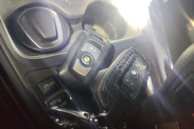 Used BMW 3 Series 2017 320Li Fashion Model Vehicle Key