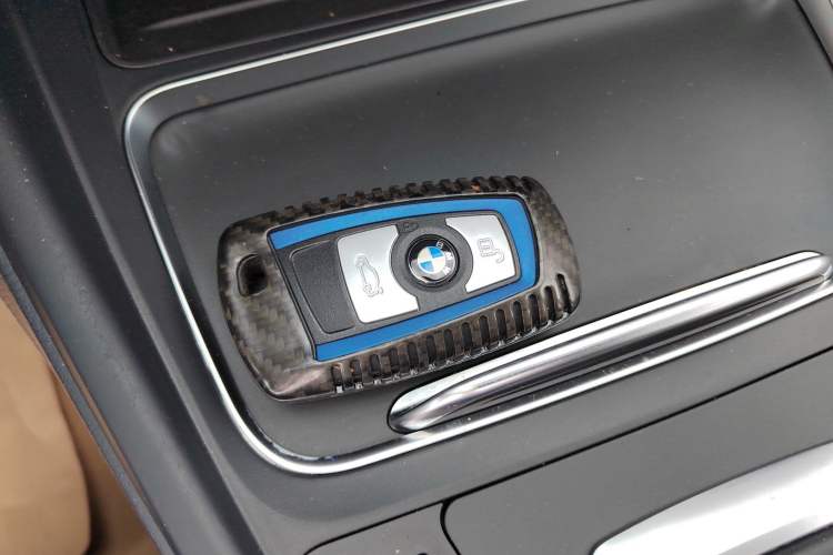 Used BMW 3 Series 2017 320i M Sport Vehicle Key