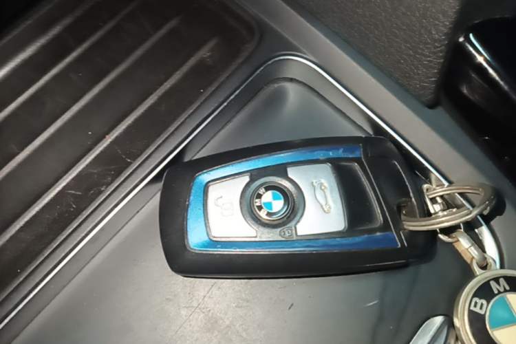 Used BMW 3 Series 2017 320Li M Sport Edition Vehicle Key