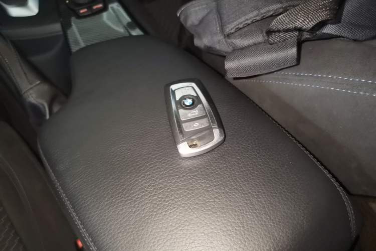 Used BMW 3 Series 2017 320i M Sport Vehicle Key