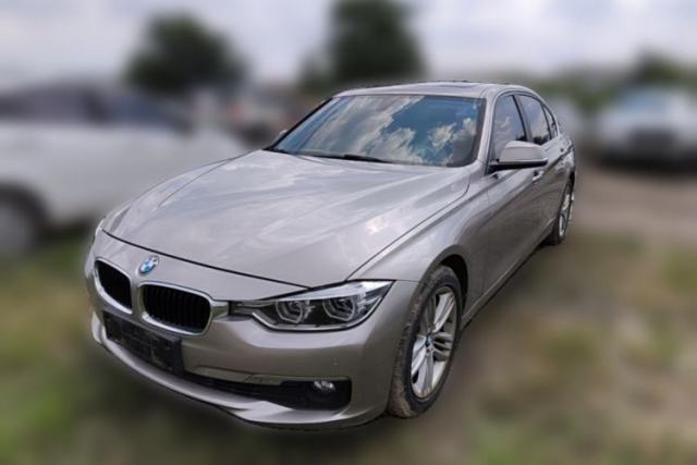 BMW 3 Series 2017 320Li Fashion Model مستعملة